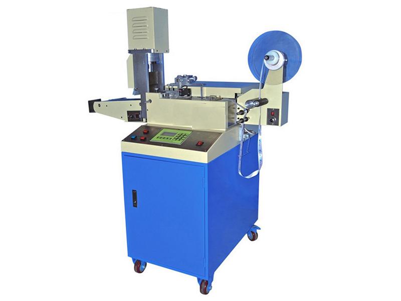 Ultrasonic cutting machine